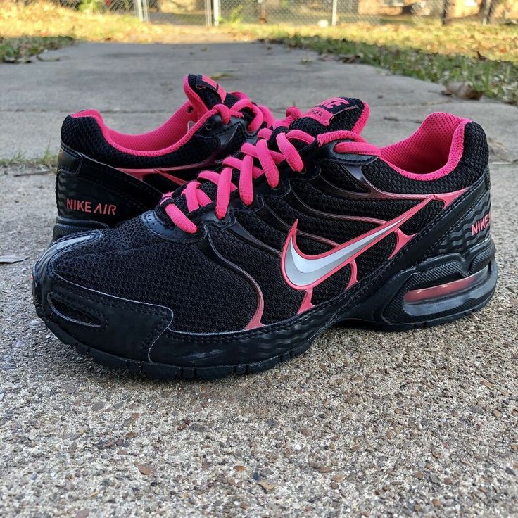 Vault P6 Runner 'Pink Silver Black