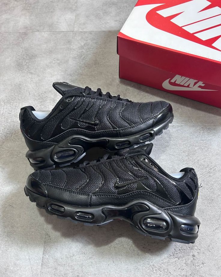 Women's Nike AIR MAX PLUS